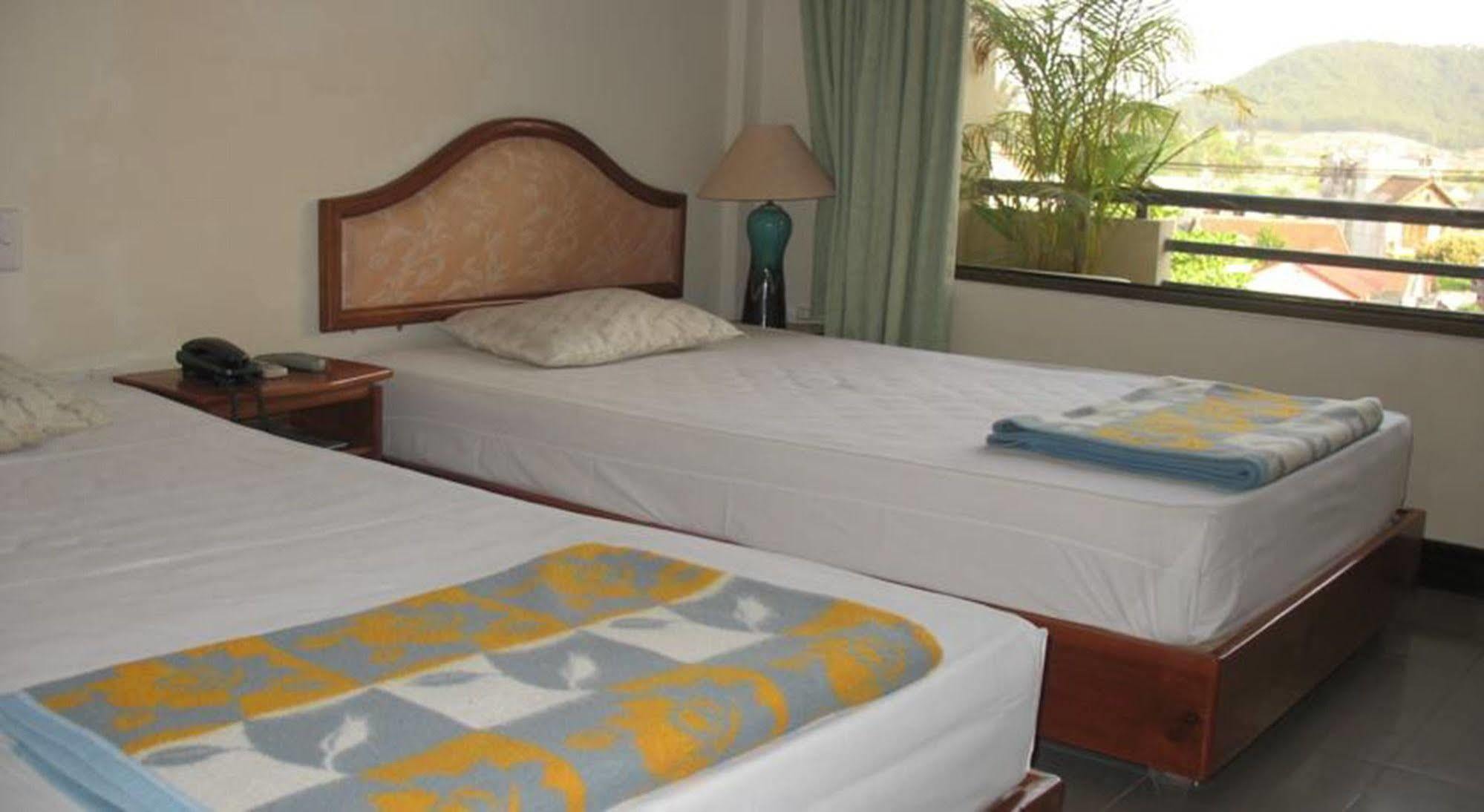 Ngu Binh Hue Hotel Eksteriør billede